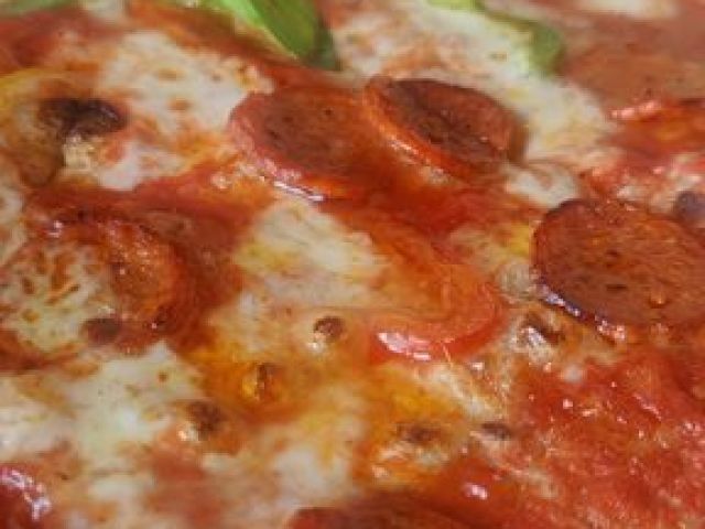 two-tozzers-pizza (8)-kireth-ai